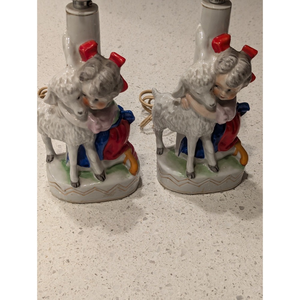 Vintage Pair of Ceramic Nursery Rhyme Lamp, Mary Had A Little Lamb 1950's‎ Japan